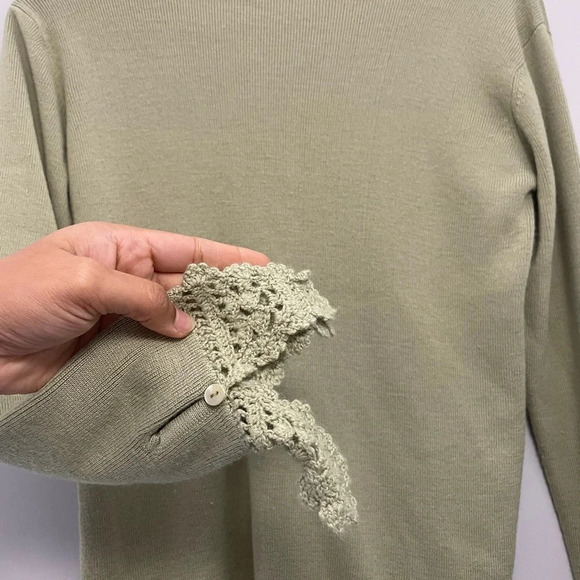 Soft Surroundings Crochet Turtle Neck Sweater Top Size XS Green Wool Blend - Picture 3 of 7